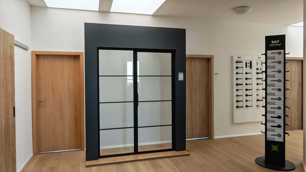 TOPDOORS s.r.o. Holubice
